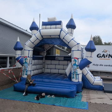 Springkussen Kasteel